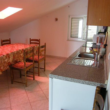Apartment Aida โตรกีร์ ภายนอก รูปภาพ