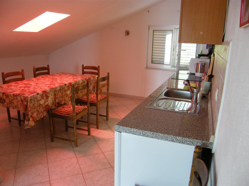 Apartment Aida โตรกีร์ ภายนอก รูปภาพ