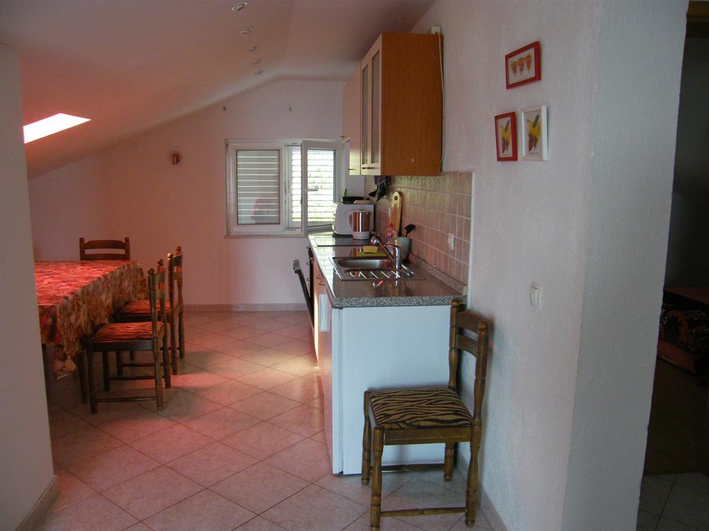 Apartment Aida โตรกีร์ ภายนอก รูปภาพ